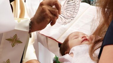 Batizados e enviados em missão para evangelizar