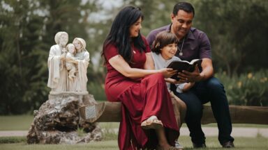 Fevereiro, um mês dedicado pela Igreja à Sagrada Família, um valor a ser conservado no mundo atual