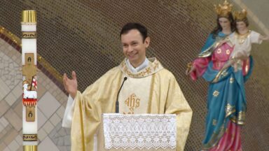 Deixe a Paz de Cristo Transformar Você - Padre Marcio Prado (12/04/26)