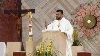 3 Atitudes para Seguir a Voz do Senhor - Padre Eder Pires (27/04/2026)