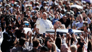Papa: aquilo que se celebra na liturgia deve ser vivido no cotidiano