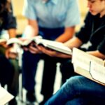 A vocação do catequista: Muito mais que uma tarefa, um chamado de Deus