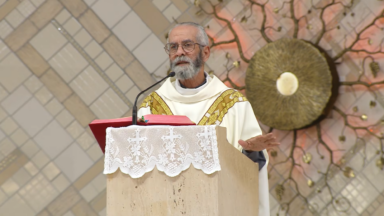 Como Viver Revestidos da Graça de Deus - Padre Vagner Baia (20/08/26)