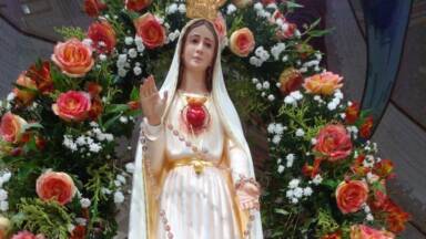 Reze o santo terço no mês de maio