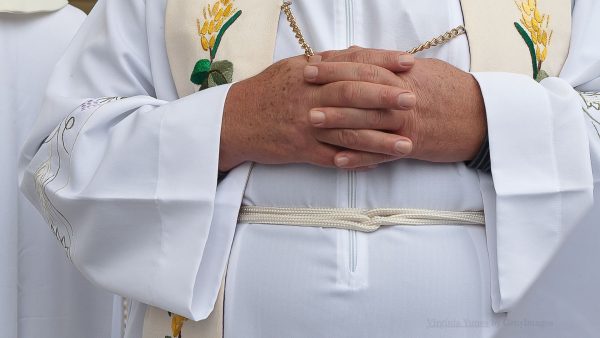 O sacerdote é o amor do Coração de Jesus