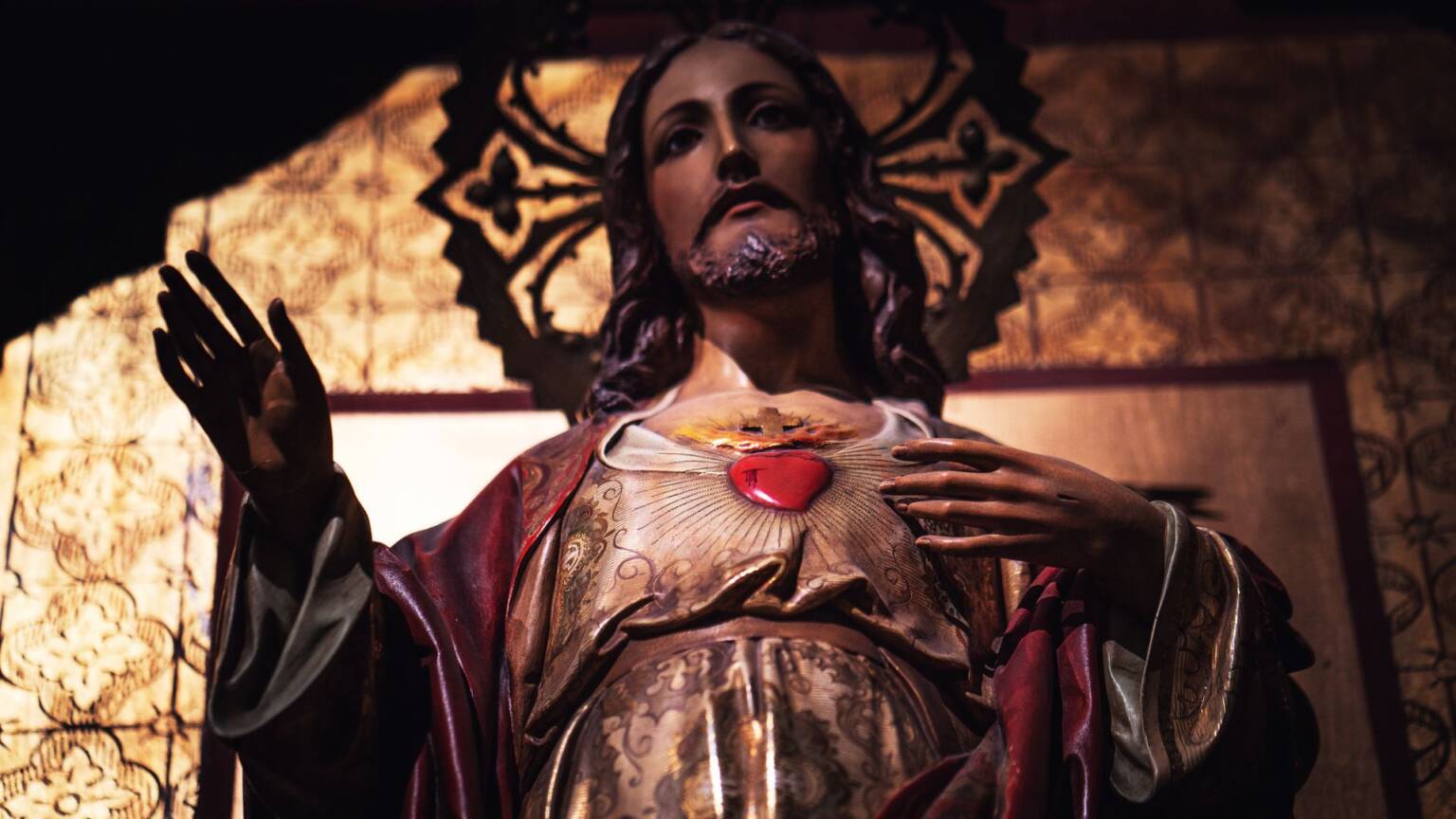 Coracao-de-Jesus-fornalha-de-amor-1536x864.jpg