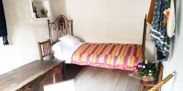 Conheça a casa dos pastorinhos Jacinta e Francisco