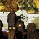 Jovens, o Senhor precisa de vocês, diz Papa em Vigília