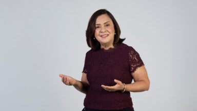 A realeza de Deus e o louvor que transforma nossa terra