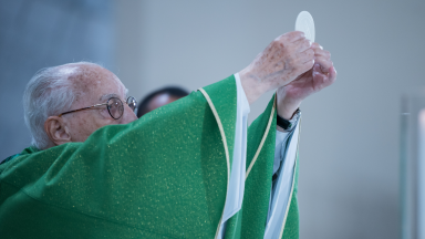Santa Missa presidida por Monsenhor Jonas Abib - 18/09/2022