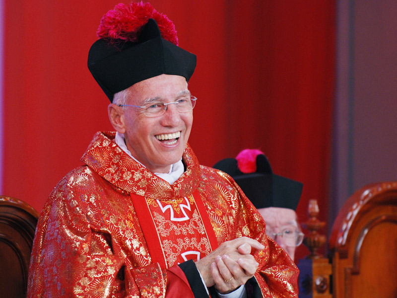 padre Jonas recebeu o título de monsenhor concedido pelo Papa Bento XVI