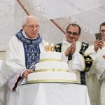 Monsenhor Jonas Abib preside Missa em seu aniversário de 80 anos