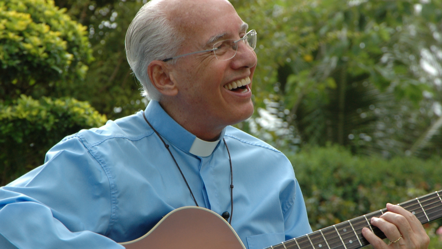 Padre-Jonas-Abib--1536x864.png